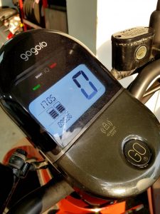 Gogoro 的電子儀表板